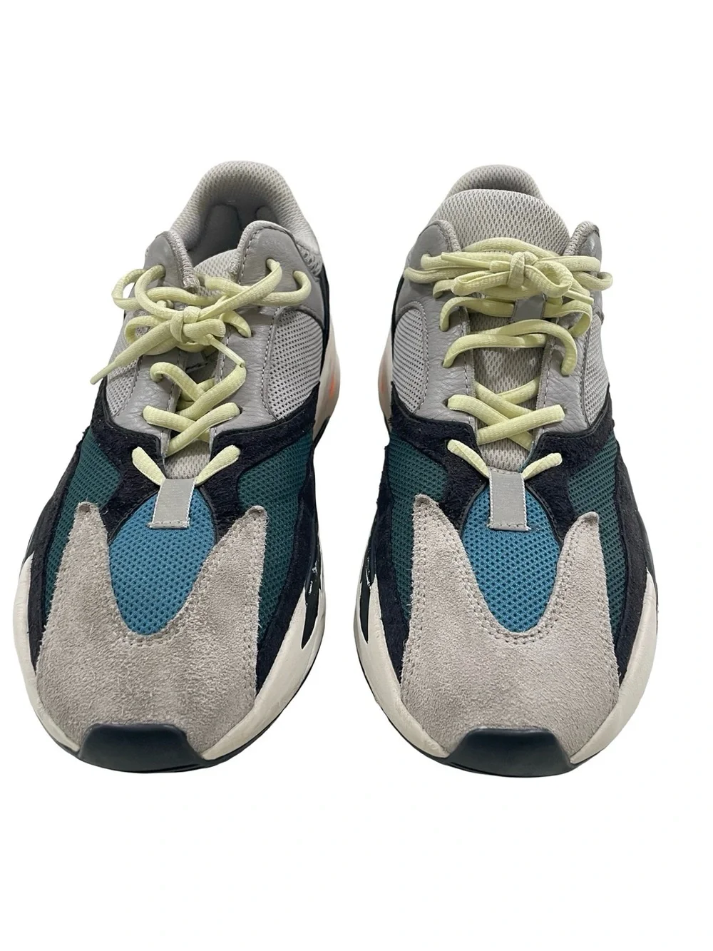 2018 Adidas Yeezy YZY Boost 700 Wave Runner Mens Size 10.5 (Retail Price $300)